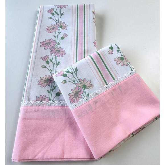 Vintage 70s pillowcases, pink white green floral & stripes casing, Dan River - Picture 1 of 8